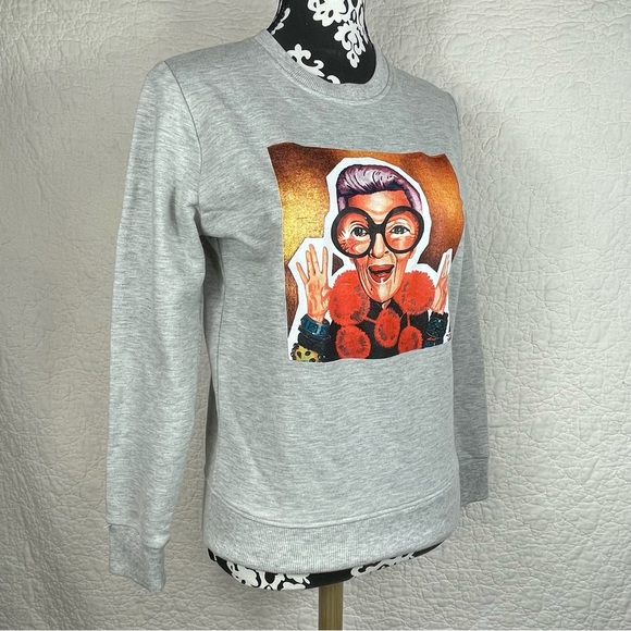 🔥Adrianna Kinal Proof Of Concept Iris Apfel Grey Sweatshirt Size XS - Picture 2 of 13